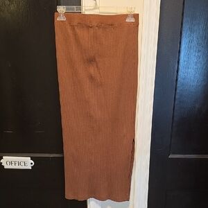 Zara Brown Ribbed Maxi Skirt